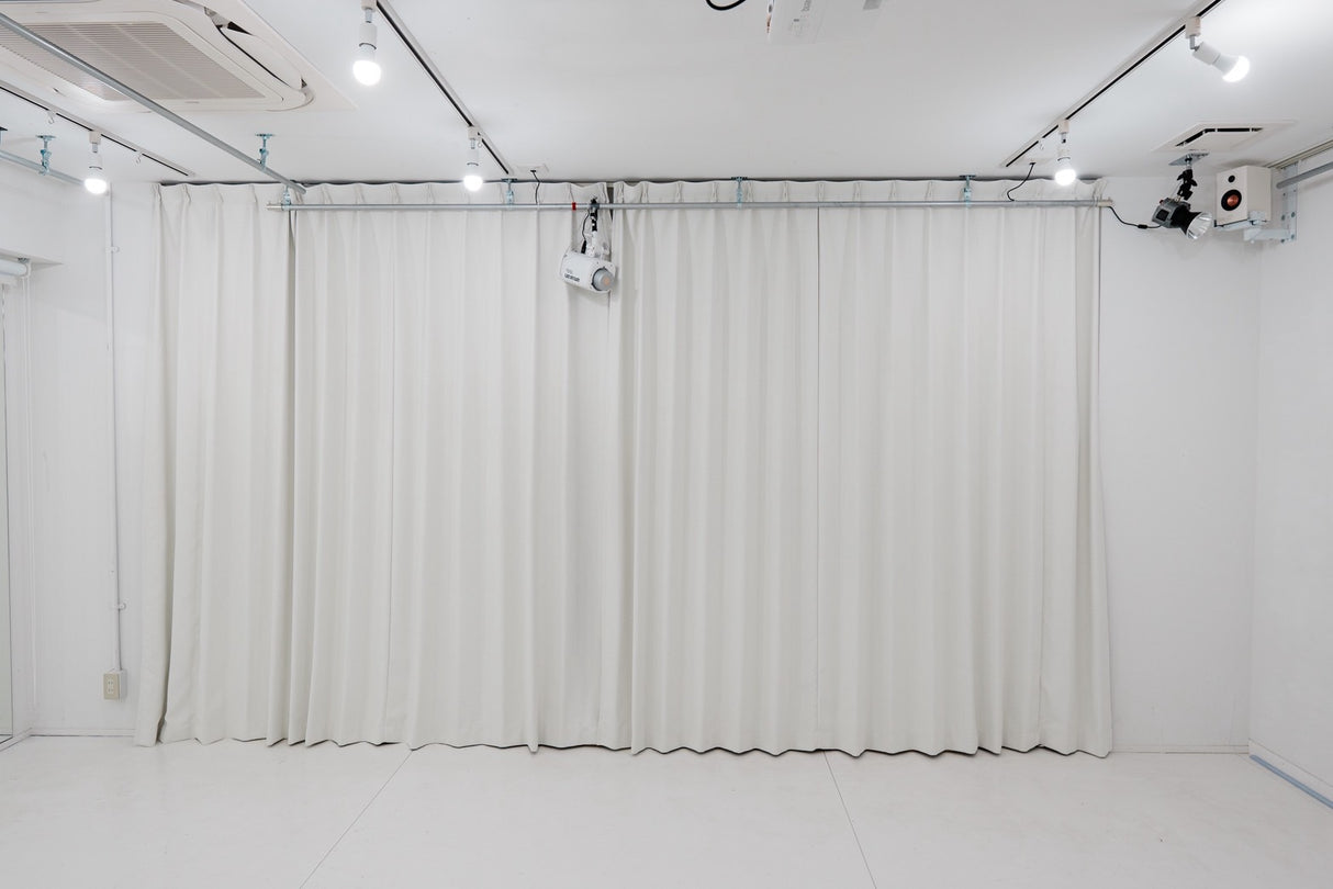 LOOK UP BASE 下北沢