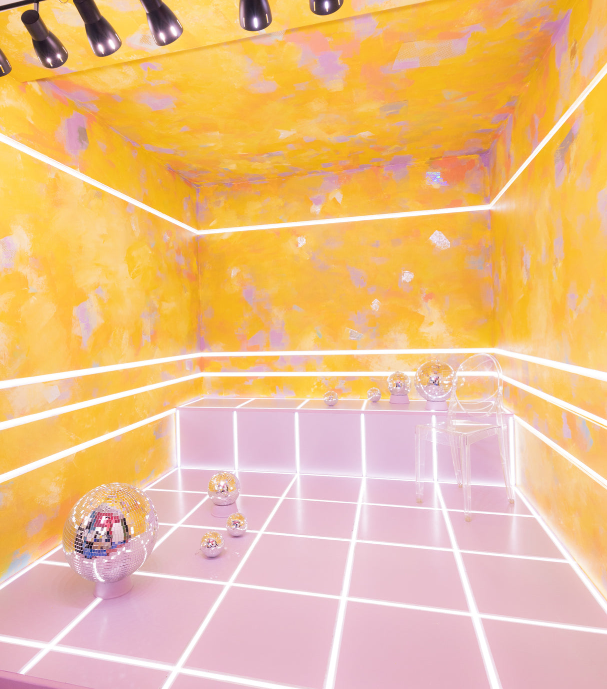 マルチスタジオ