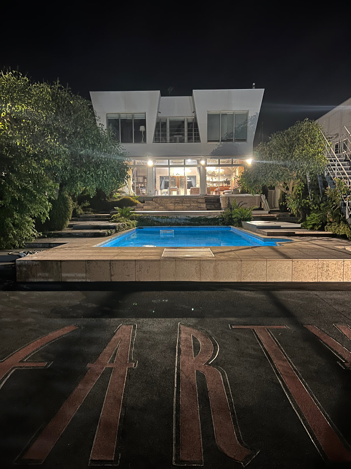 鴨川サーフィンハウス