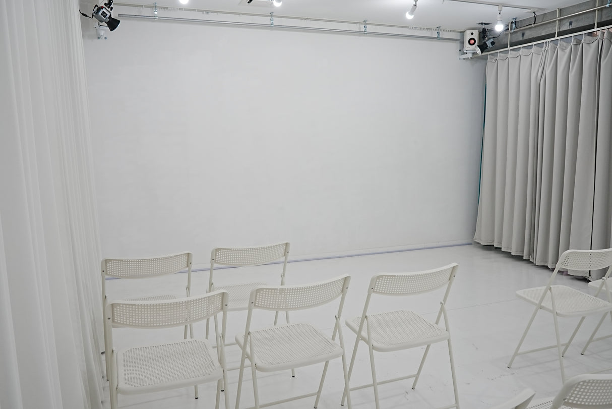 LOOK UP BASE 下北沢