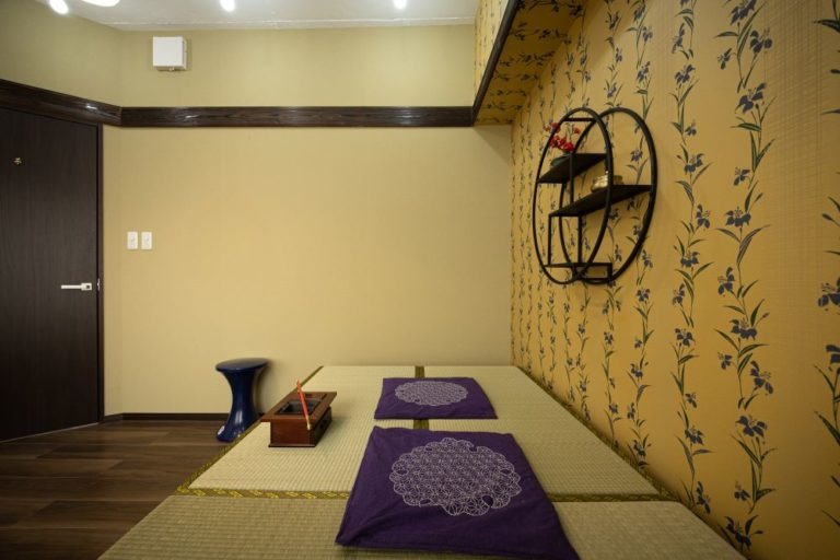 Studio apps Dst/Est/Fst