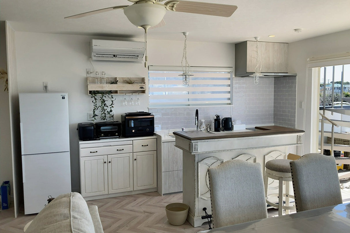 シーサイドデッキ Calme by ZICCA