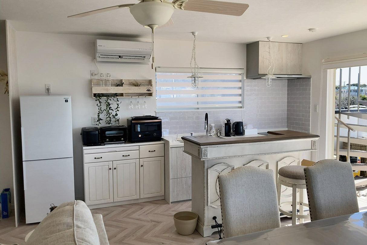 シーサイドデッキ Calme by ZICCA