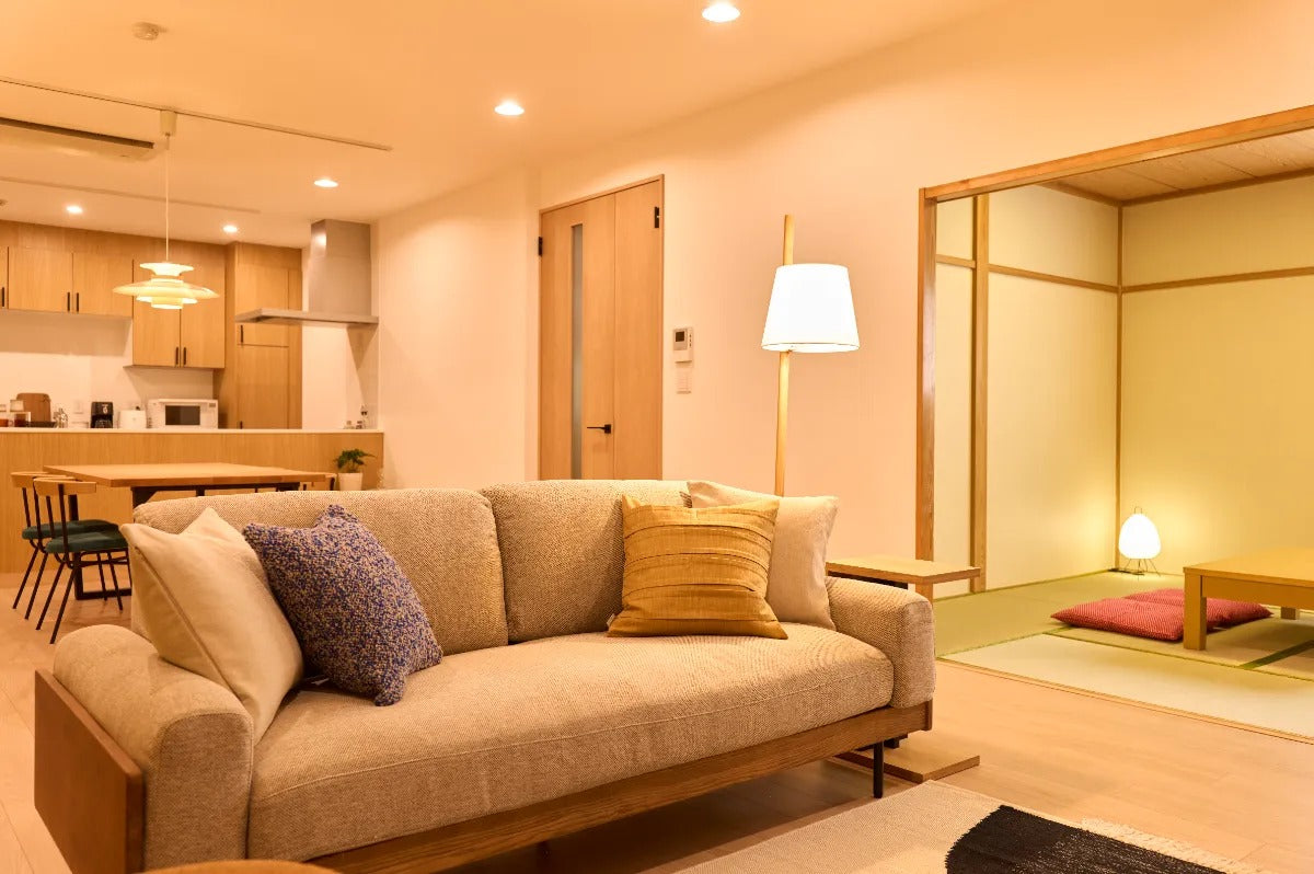 CONVENIENCE HOUSE八枝橋STUDIO