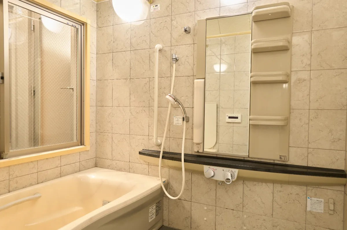 CONVENIENCE HOUSE八枝橋STUDIO