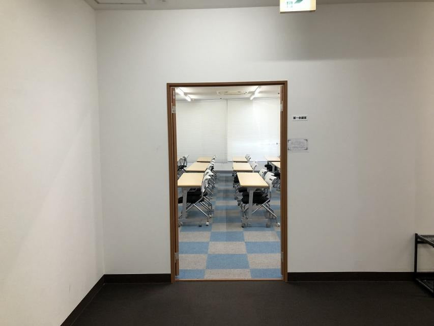 加瀬ビル158会議室
