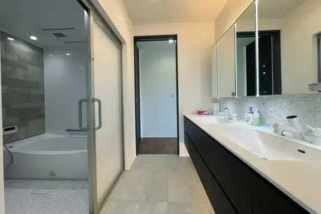 木更津 芝庭付デザイナーズハウス