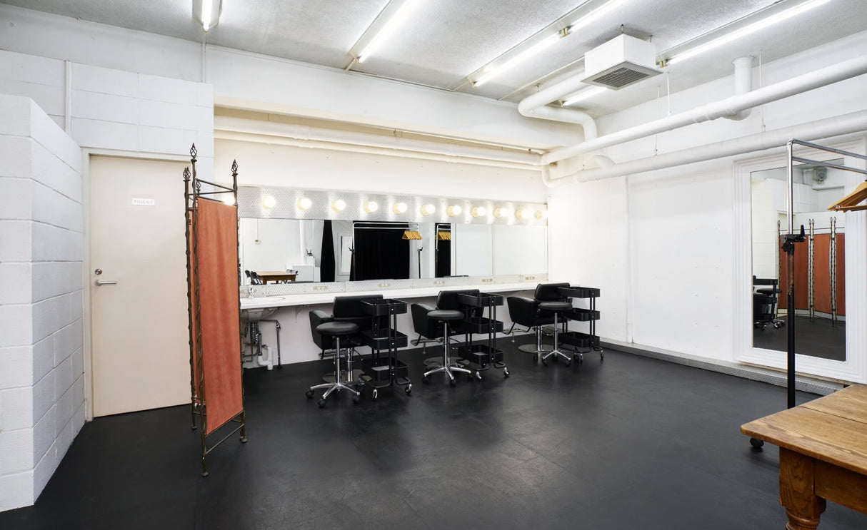 STUDIO MOURIS ROPPONGI 1st