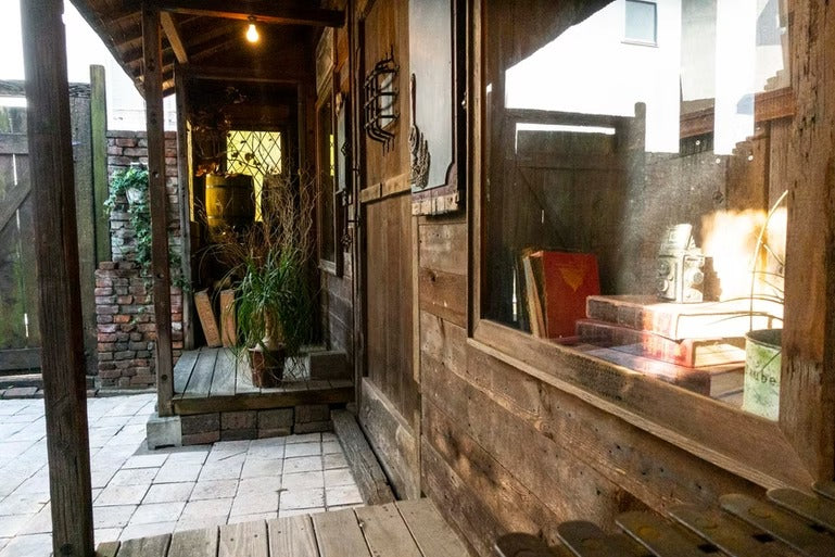 STUDIO MOURIS Route-1