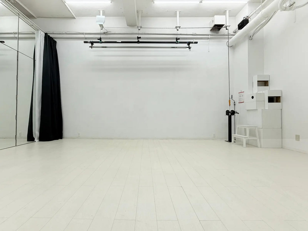 新宿ホワイトバックスタジオ