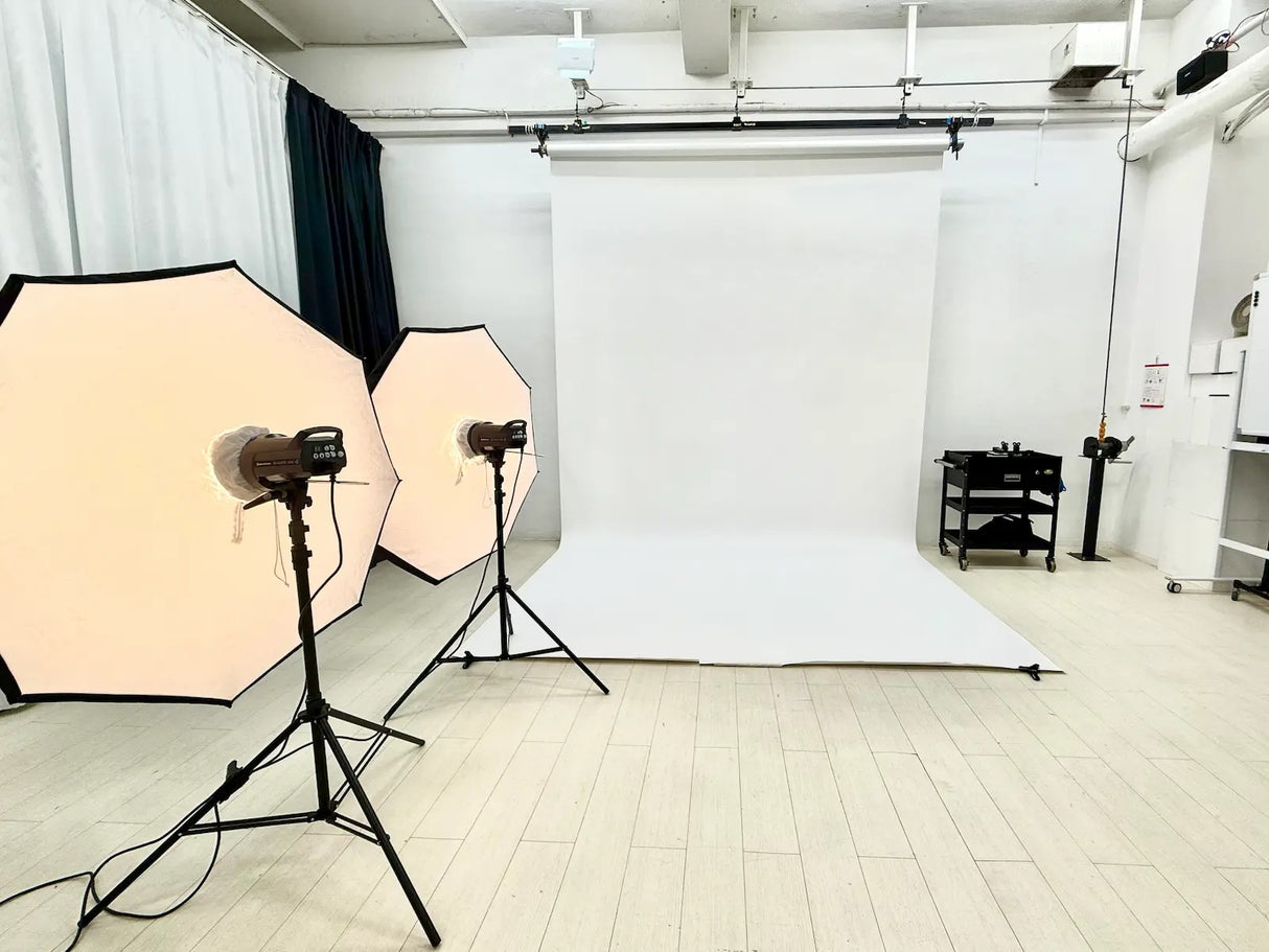 新宿ホワイトバックスタジオ