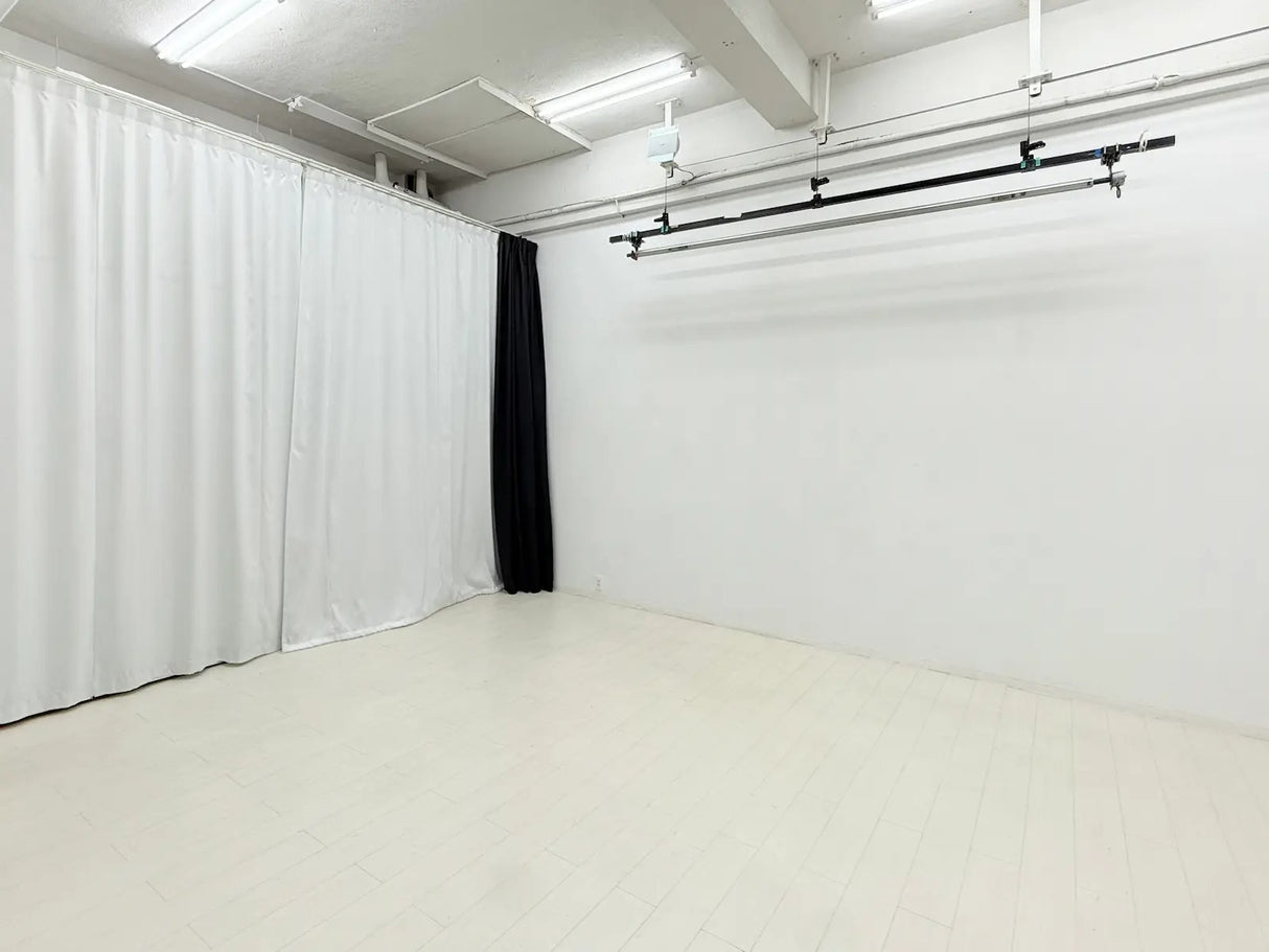 新宿ホワイトバックスタジオ