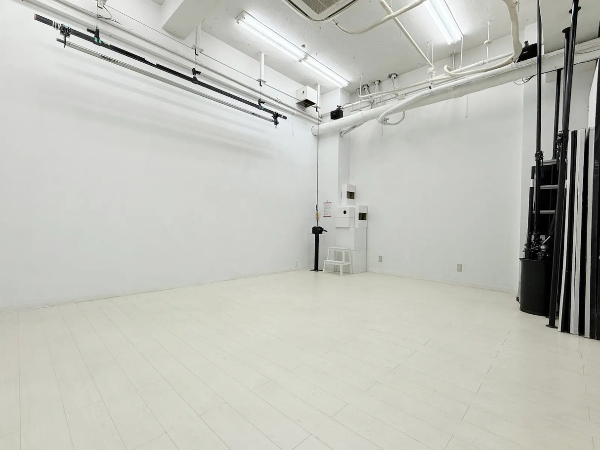 新宿ホワイトバックスタジオ