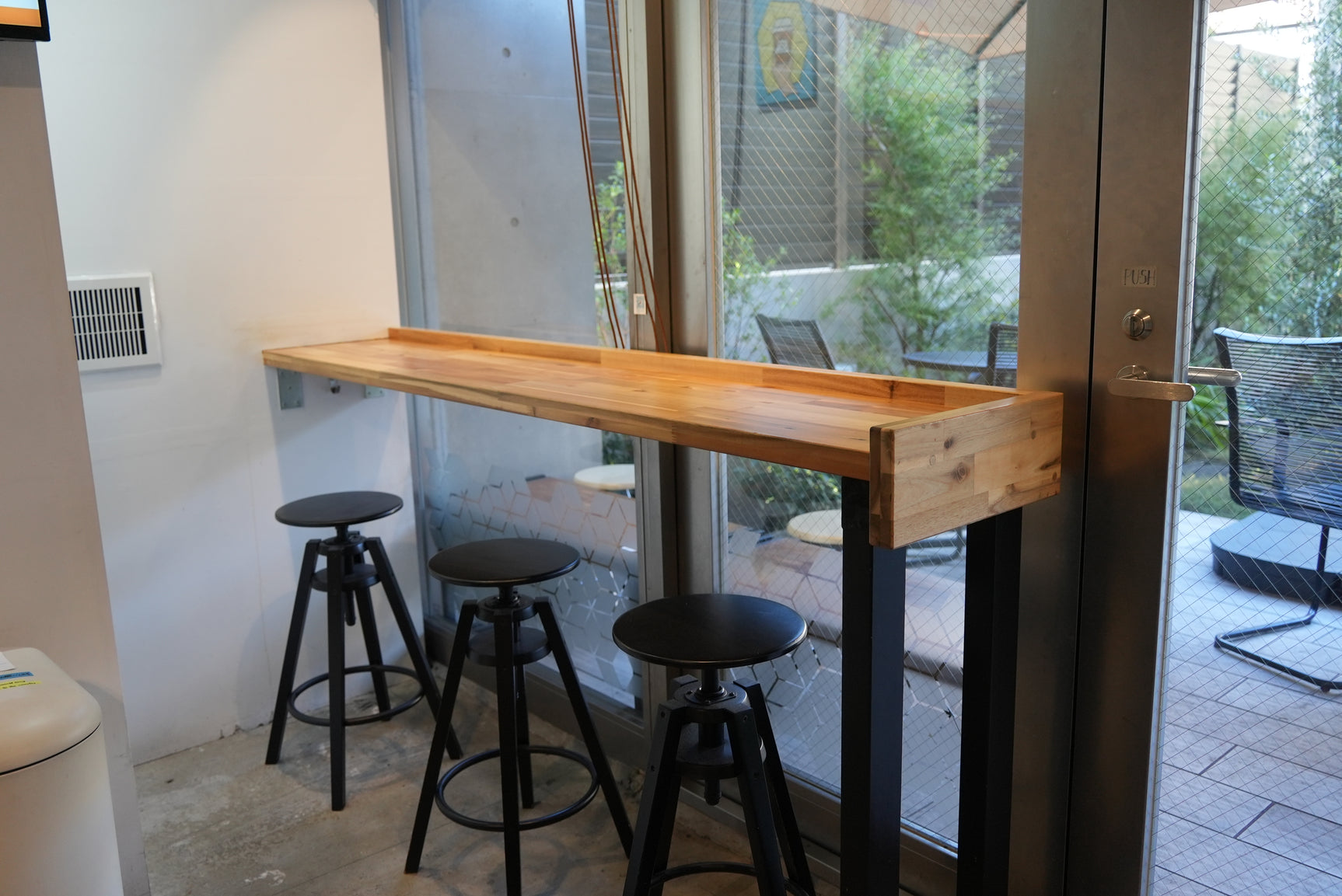 LOOK UP COFFEE 下北沢