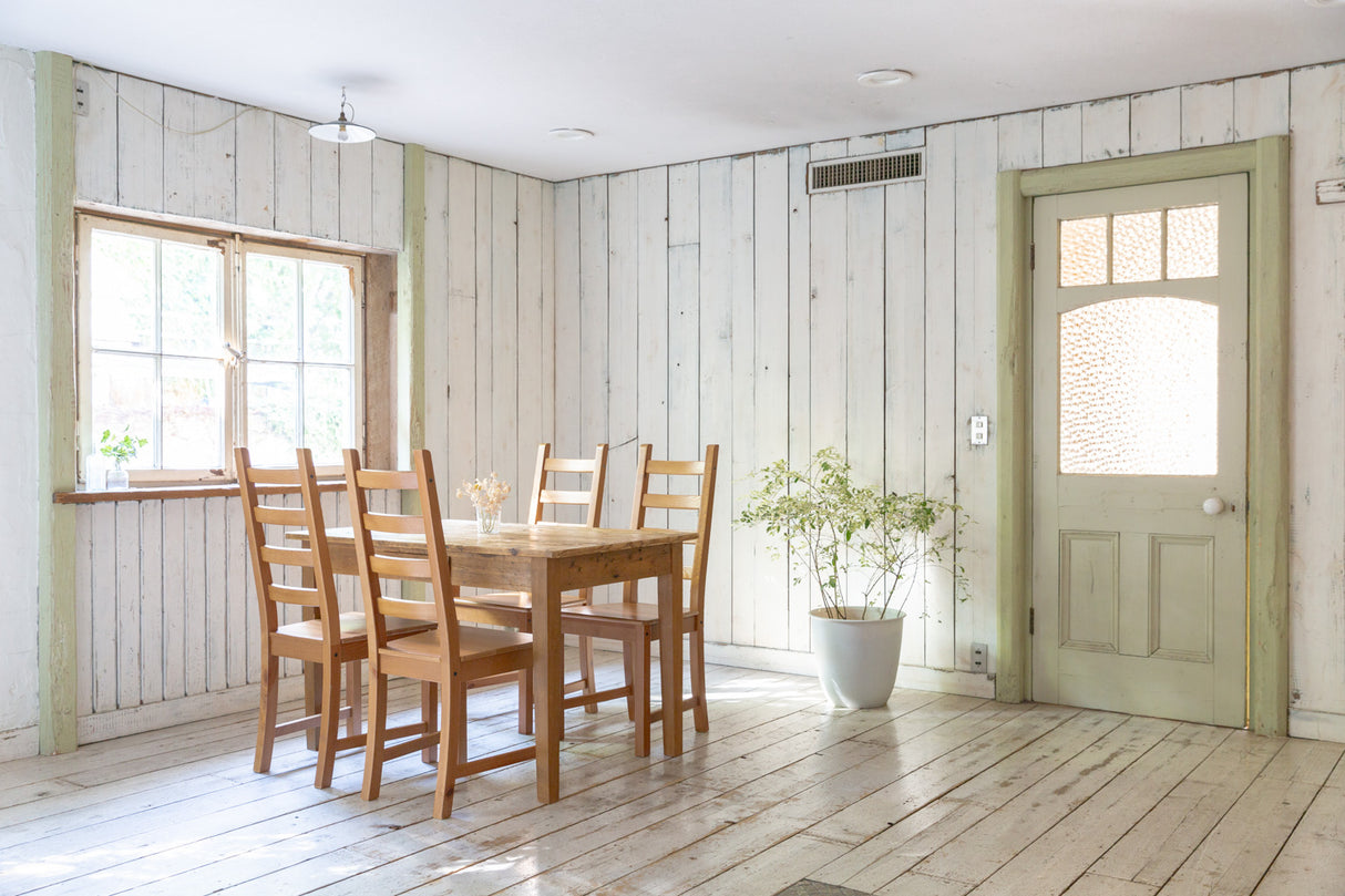 mimosa house country