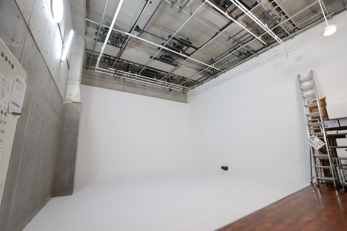 STUDIO SHOWCASE C-ROHORI
