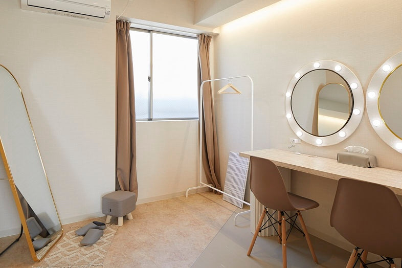Beige/R STUDiO