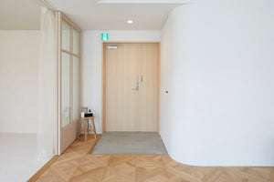 Beige/R STUDiO