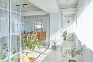 aL/Right STUDIO.