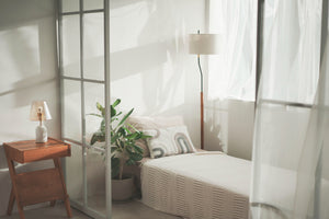 aL/Right STUDIO.