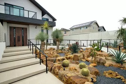 木更津 芝庭付デザイナーズハウス