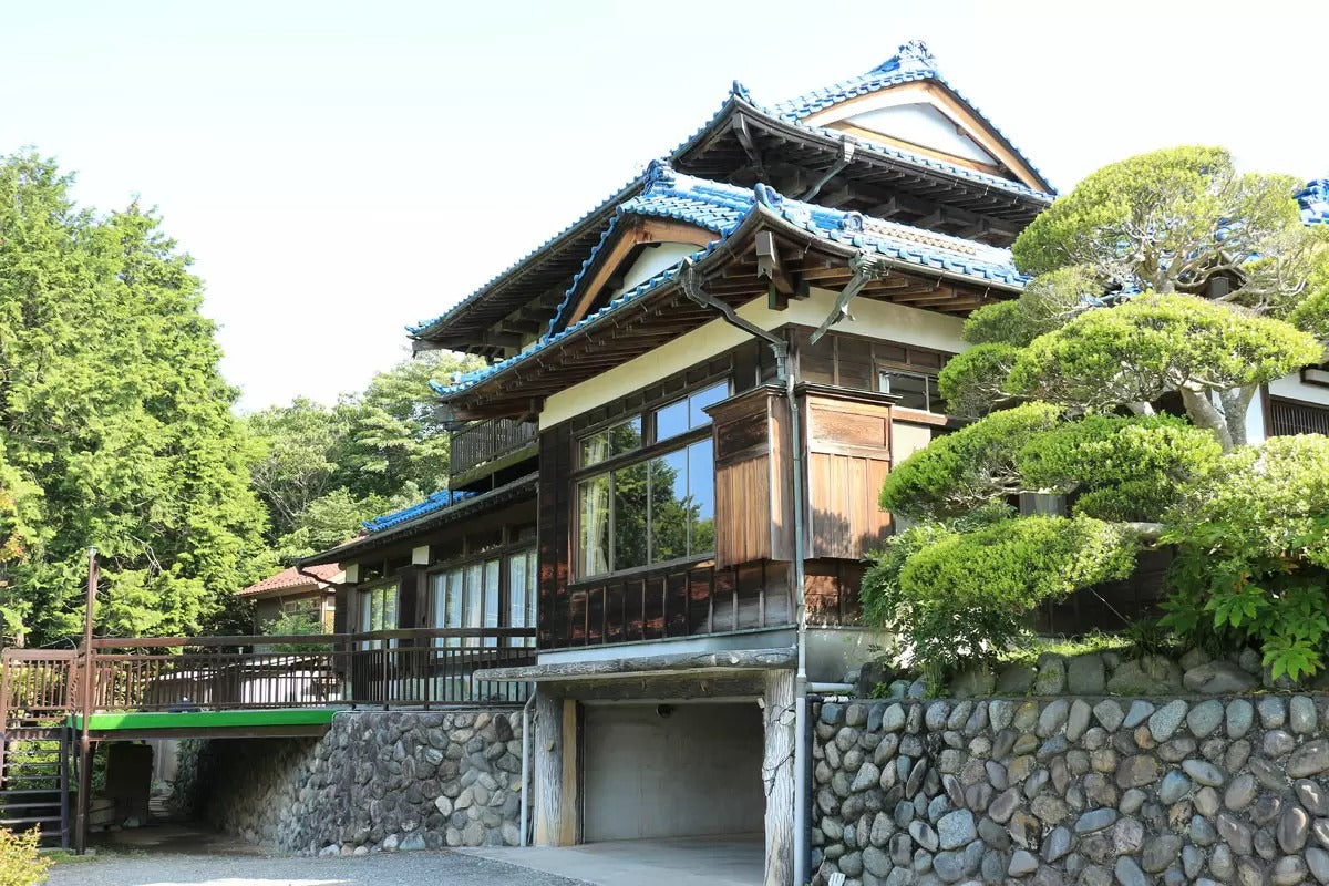 皎月山荘