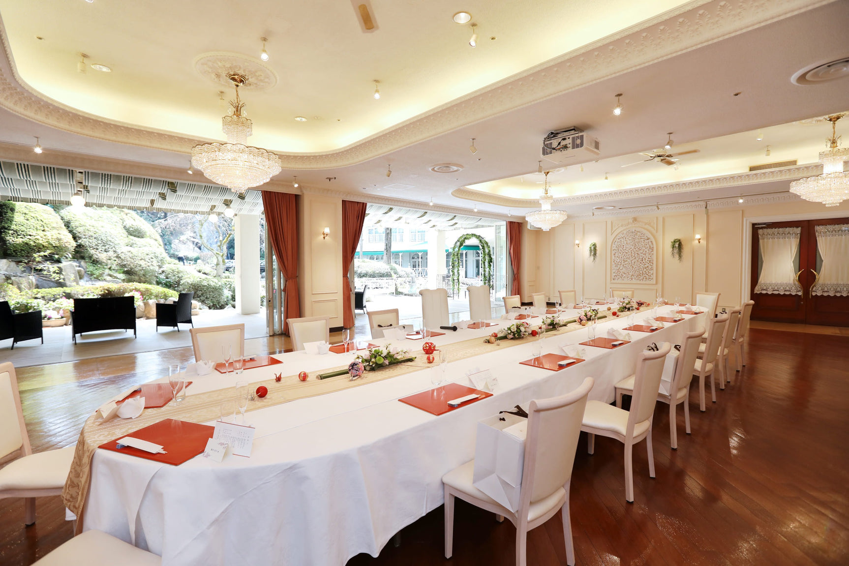 ロイヤルガーデンパレス柏日本閣