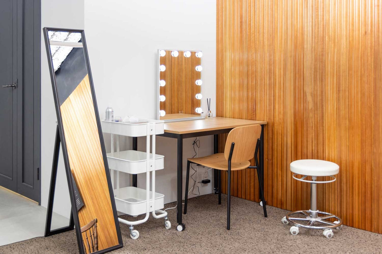 STUDIO BIGBEAR 2st