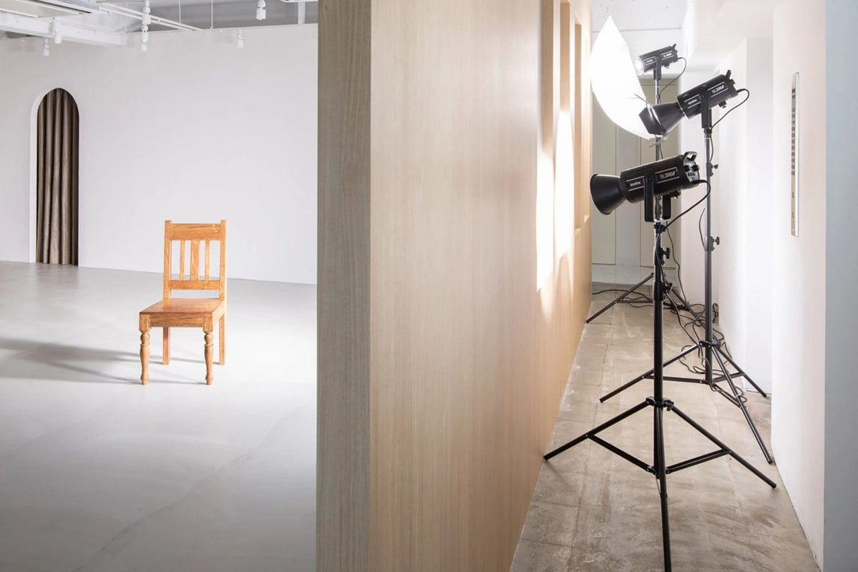 STUDIO PINENUTS