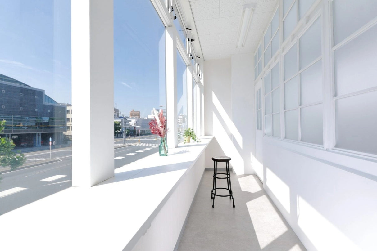 STUDIO TWOBEE