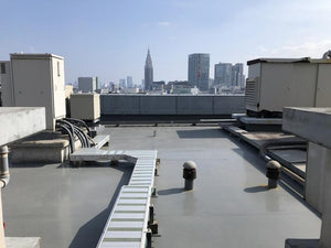プラーズタワー東新宿屋上