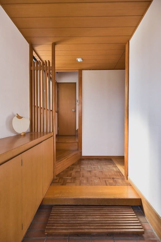 Old Modern House TAMA