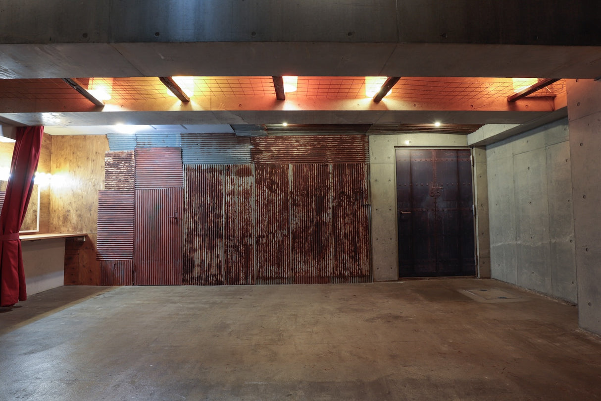 STUDIO SHOWCASE Di