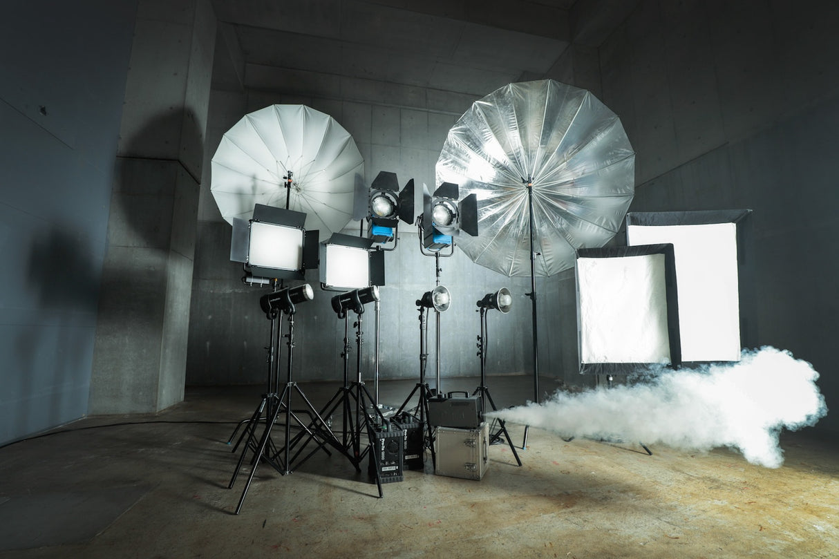 STUDIO SHOWCASE Di