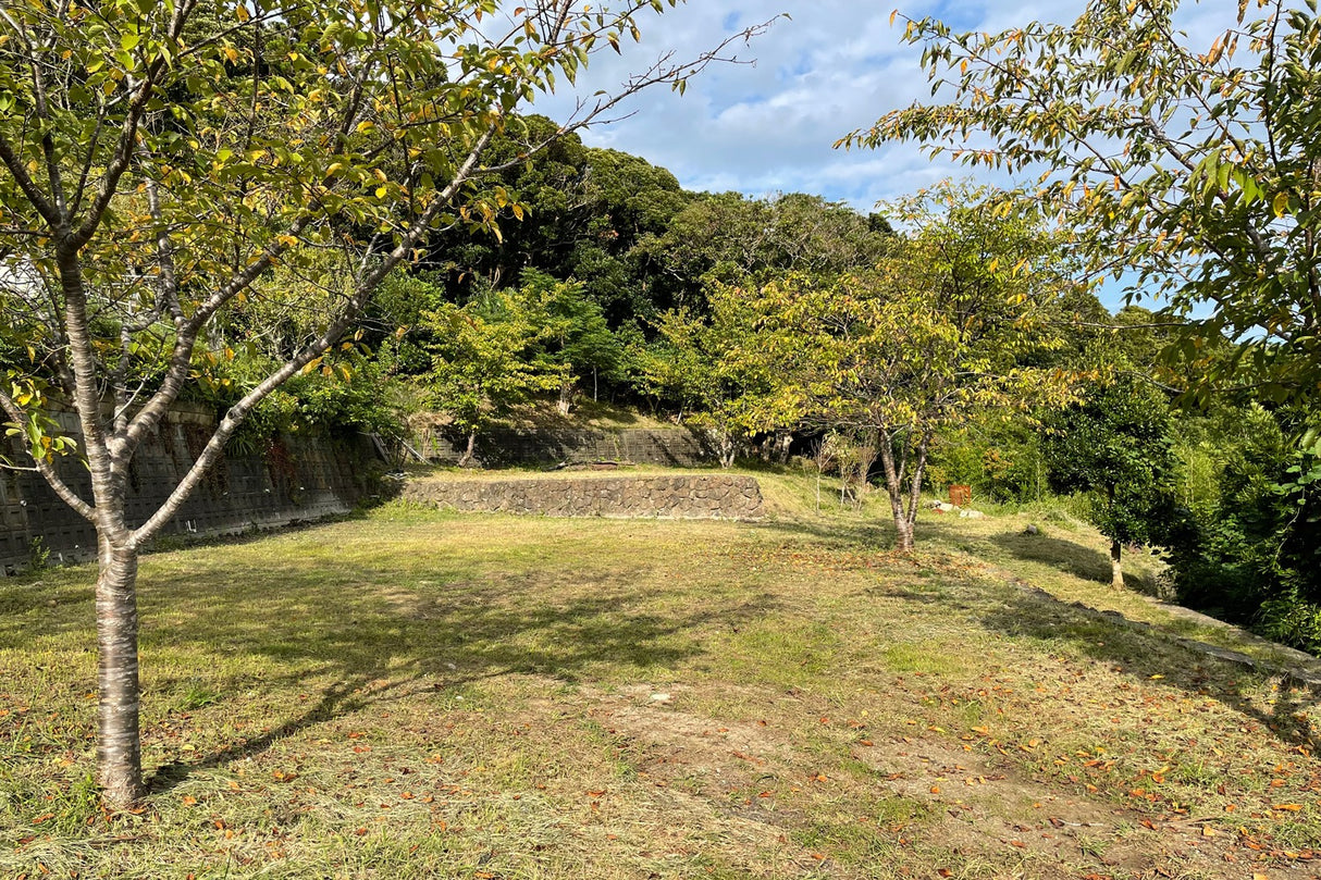 LOCATION STUDIO