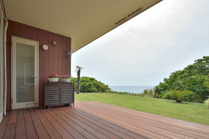 LOCATION STUDIO